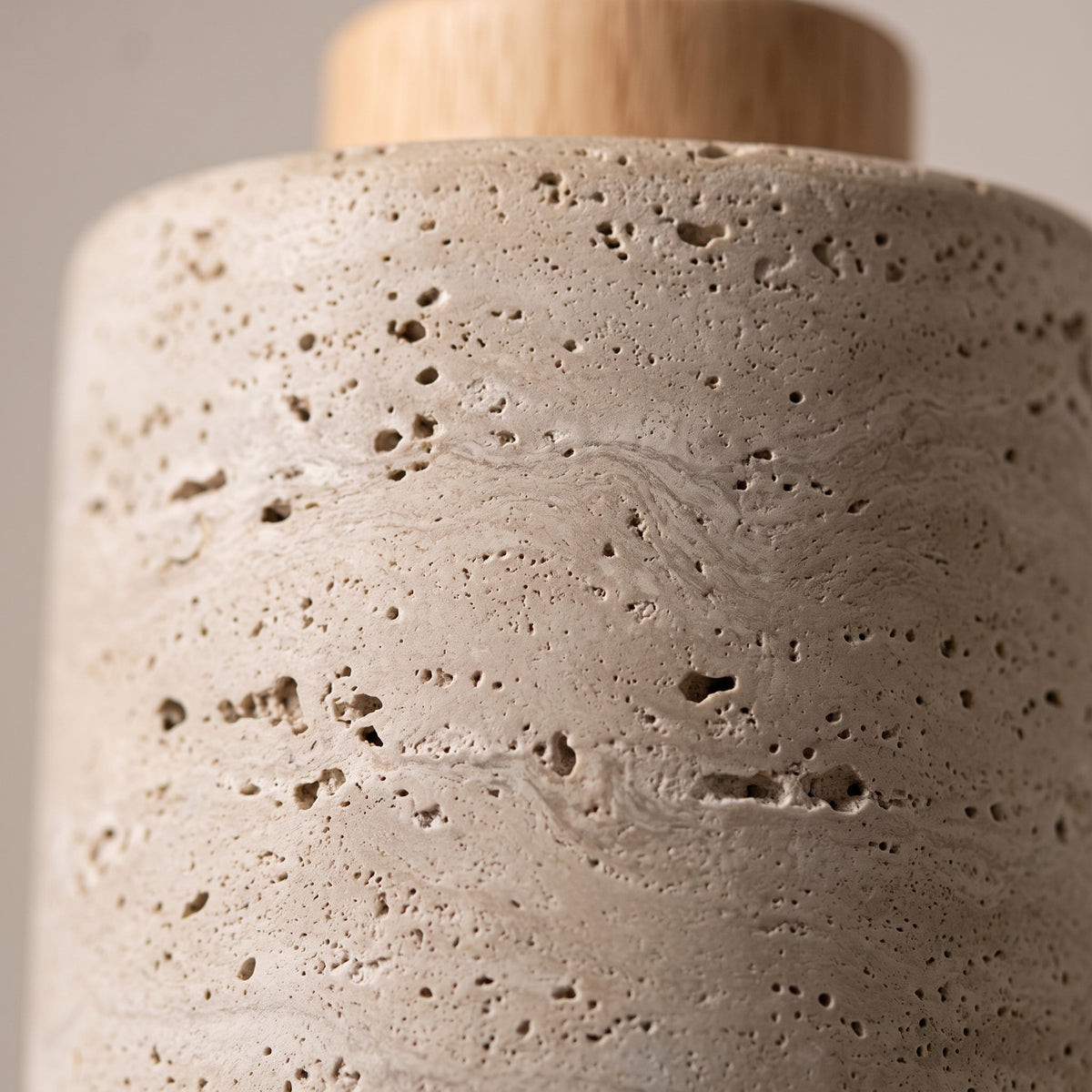 Suspension Design en Pierre Naturelle — Style Wabi Sabi pour Salon & Salle à Manger