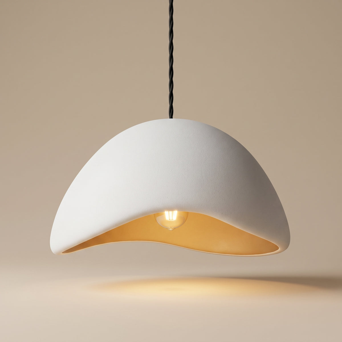 Suspension Dôme Design Blanc — Luminaire Salon & Salle à Manger