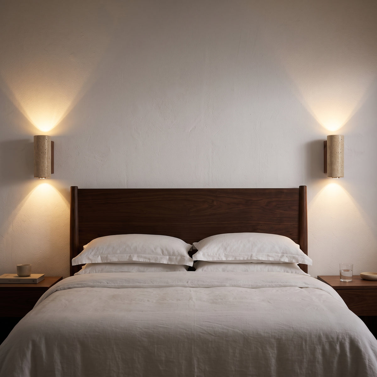 Applique Murale en Travertin et Bois de Noyer — Style Wabi Sabi