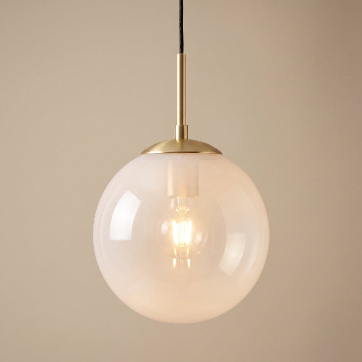 Suspension Luminaire Boule en Verre Fumé — Salon & Chambre